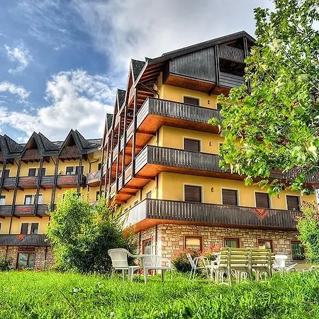 Des Alpes Aparthotel