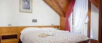 Des Alpes Aparthotel