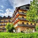 Des Alpes アパートホテル アジアーゴ