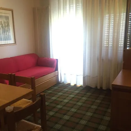 Des Alpes Lejlighedshotel 3*