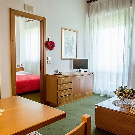 Aparthotel Des Alpes 3*
